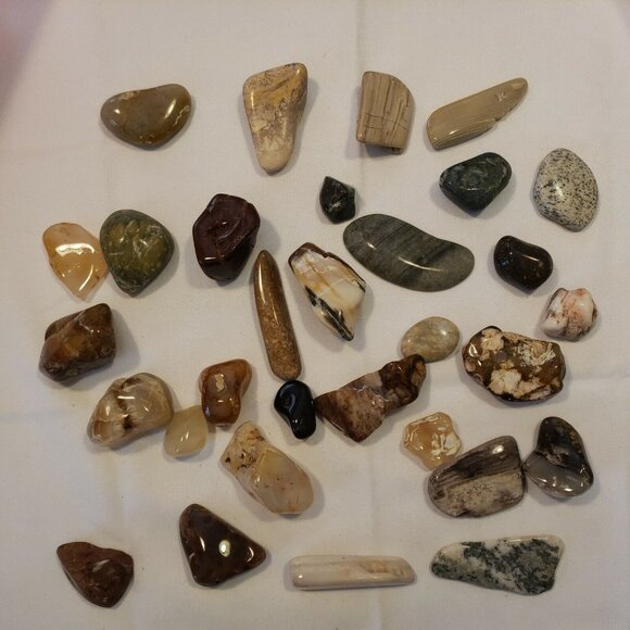 Tumbled Stones Lot Polished Rocks Hobbyist 7 Lbs+ Bulk Crystal Healing Reiki Gem - Picture 4 of 12